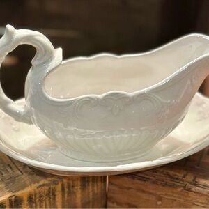 Valley Forge Vintage Creamy Ironstone Gravy Boat and Saucer